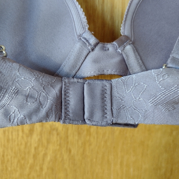 Lily of France Extreme Ego Boost Size 34B NWOT - Picture 4 of 8